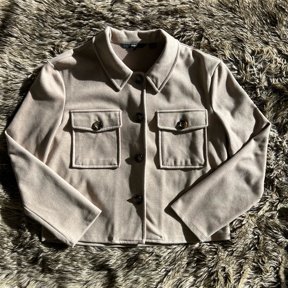 Vero Moda Cropped Jacket/Shacket - Picture 5 of 6